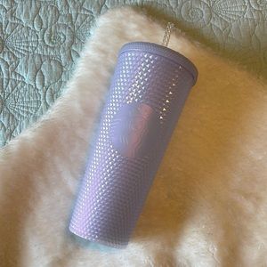 Starbucks Lilac Iridescent 24 oz Studded Holiday Tumbler NWT